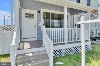 Building Photo - 104 Rancocas Rd