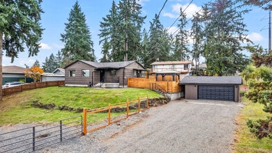 Building Photo - 4520 56th St E