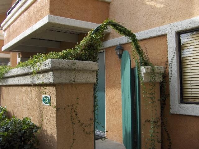 Foto principal - 18806 Mandan St