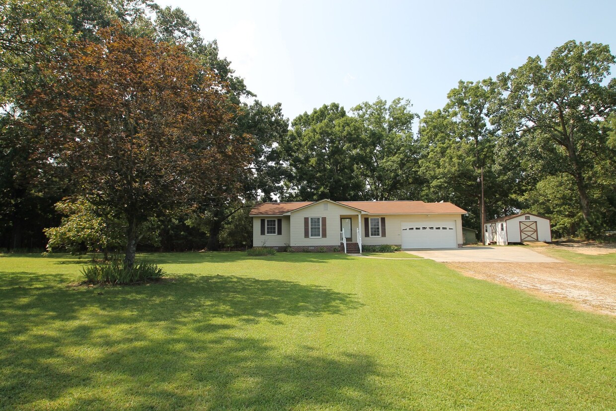 Primary Photo - Exclusively Offered by Muse Realty, LLC