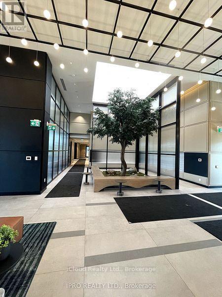 Building Photo - 3220 William Coltson Ave