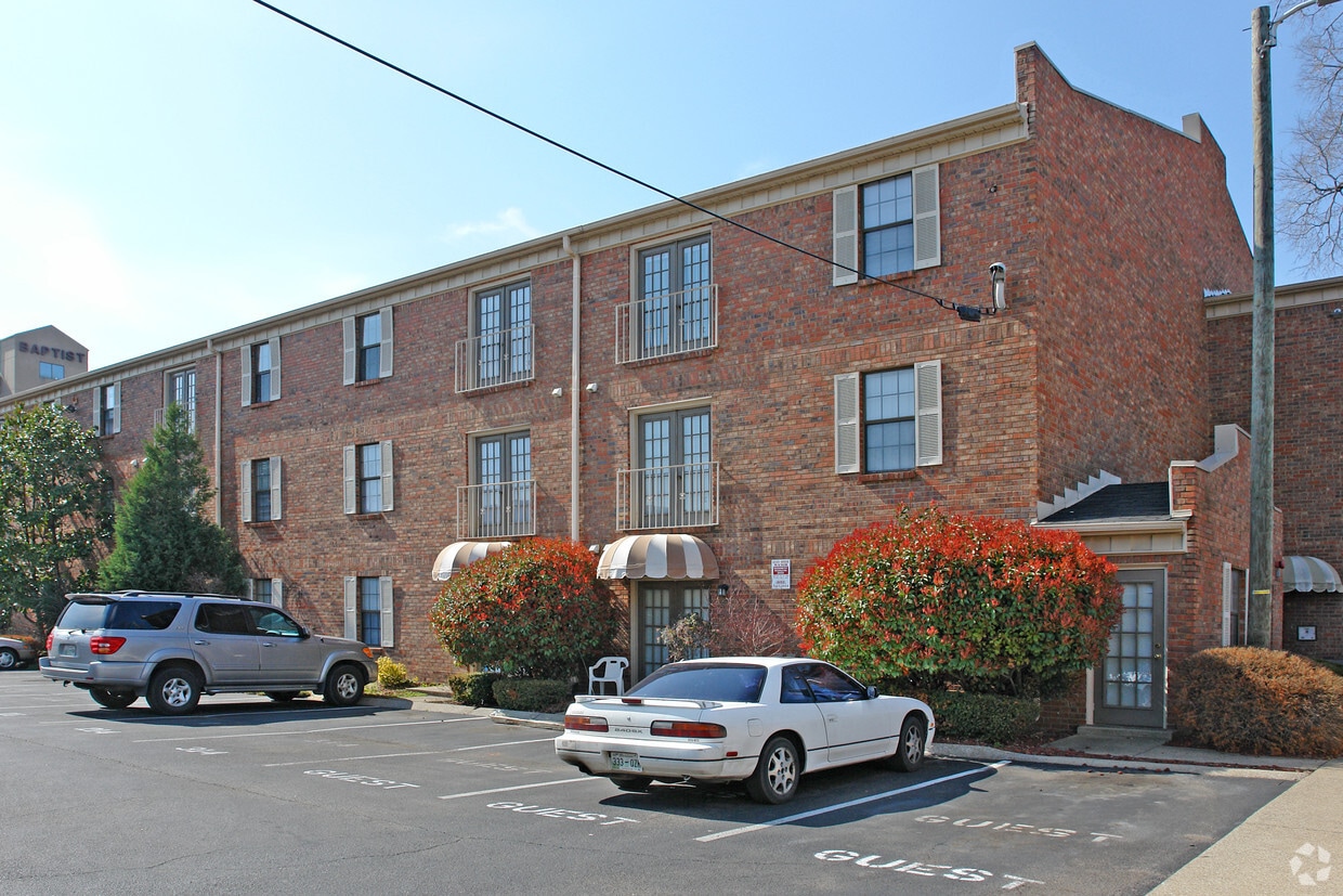 State House Condominiums Apartments Nashville, TN