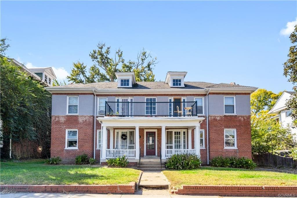 Primary Photo - 2602 Barton Ave
