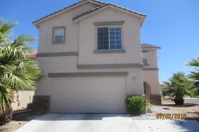 Building Photo - Wonderful 3 bedroom home with pool