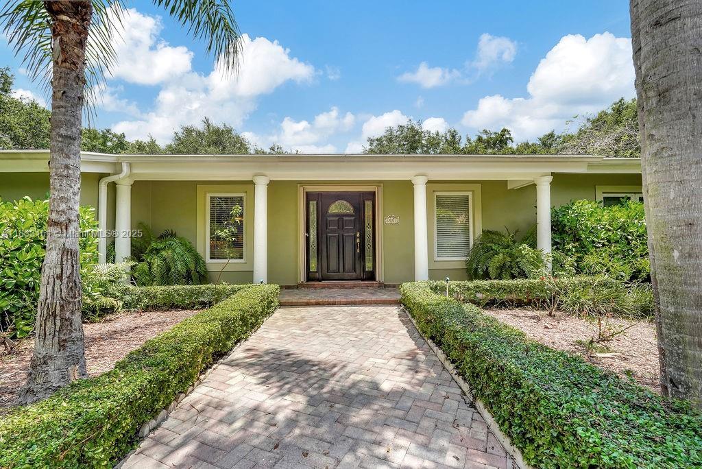 Foto principal - 6551 SW 126th St