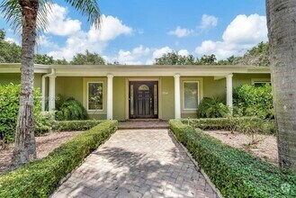 Building Photo - 6551 SW 126th St