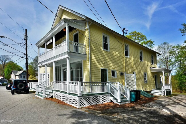 Building Photo - 2 br, 1 bath House - 8 Main St