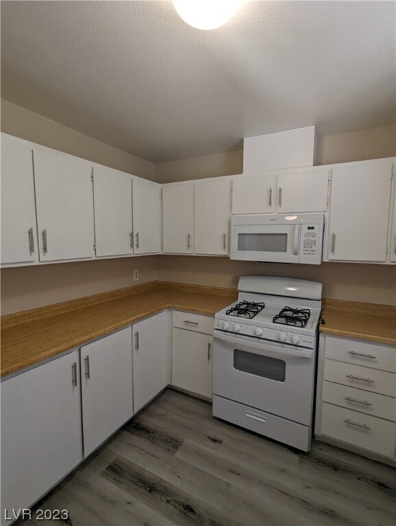 Building Photo - 1609 Cordoba Ln