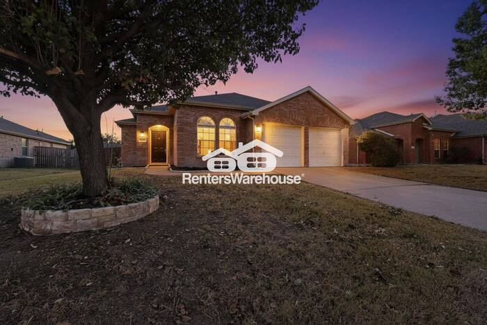 Primary Photo - Completely Refreshed Forney Home MOVE IN R...
