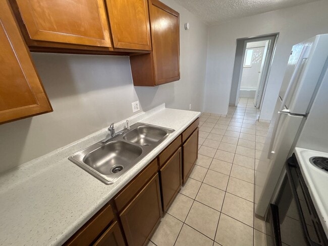 Photo - 1804 E La Salle St Apartment