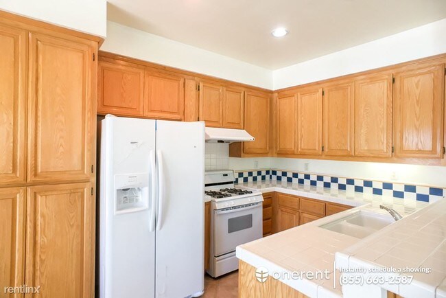 Building Photo - 3 br, 3 bath Condo - 224 Bellington Common