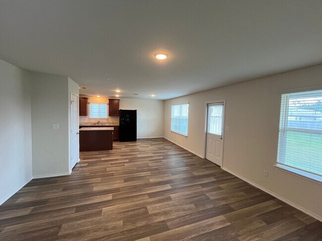 Building Photo - Beautiful Two-Story Home in Winding Brook
