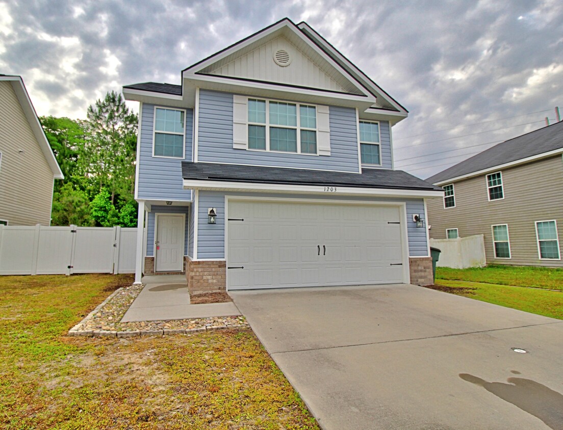 Primary Photo - 1203 Cypress Fall Cir