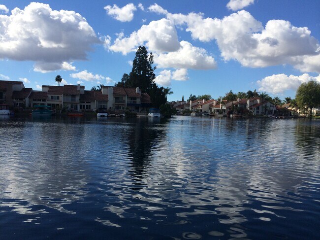 Building Photo - 21927 Erie Ln