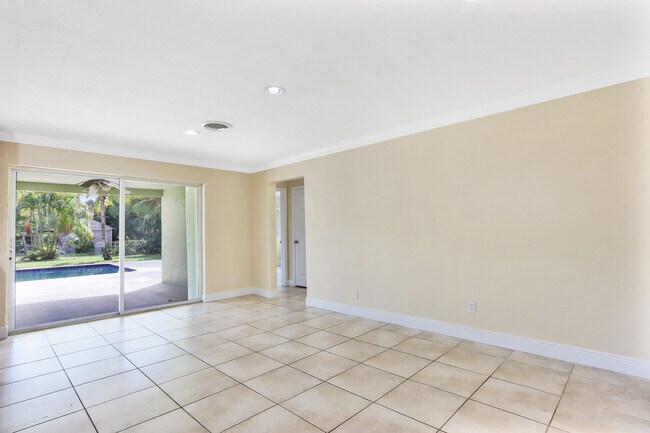 Building Photo - 11074 Monet Woods Rd