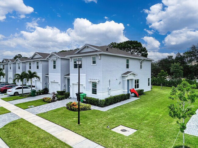 Foto del edificio - 235 SE Woodbark St