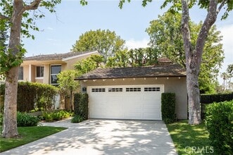Building Photo - 520 Laver Way