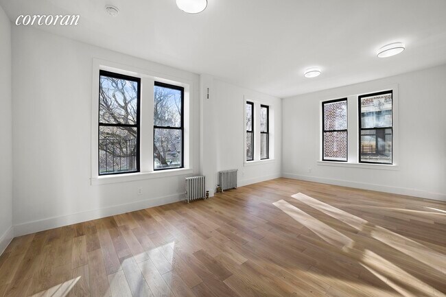Building Photo - 217 Central Park N