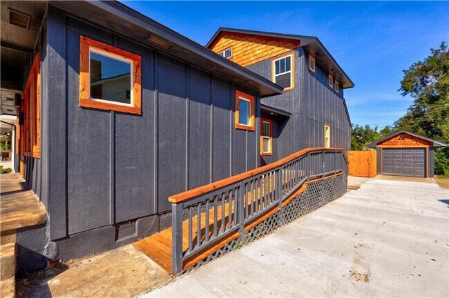 Foto del edificio - 3 Bed 2.5 Bath 1 Car Garage Built New 2021 in Gatewood Addition