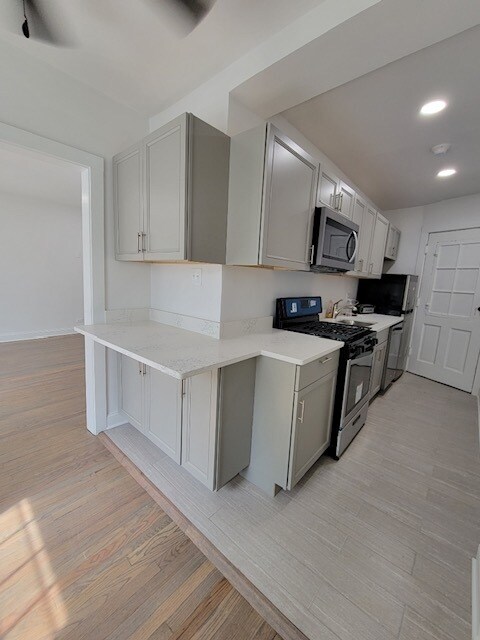 Foto del edificio - 1076 W Thorndale Ave