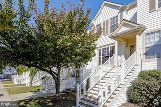 Building Photo - 1513 Danewood Ct
