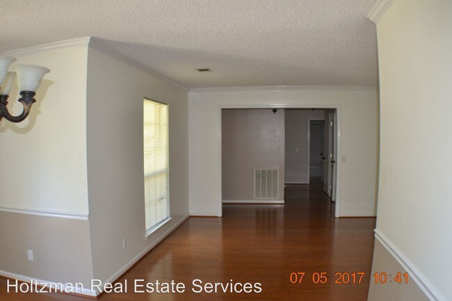 Foto del edificio - 4 br, 2 bath House - 504 Waverly Court