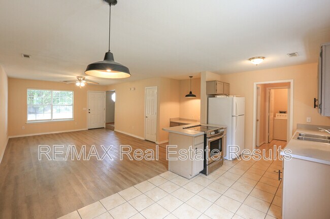 Foto del edificio - 2407 S 16th St