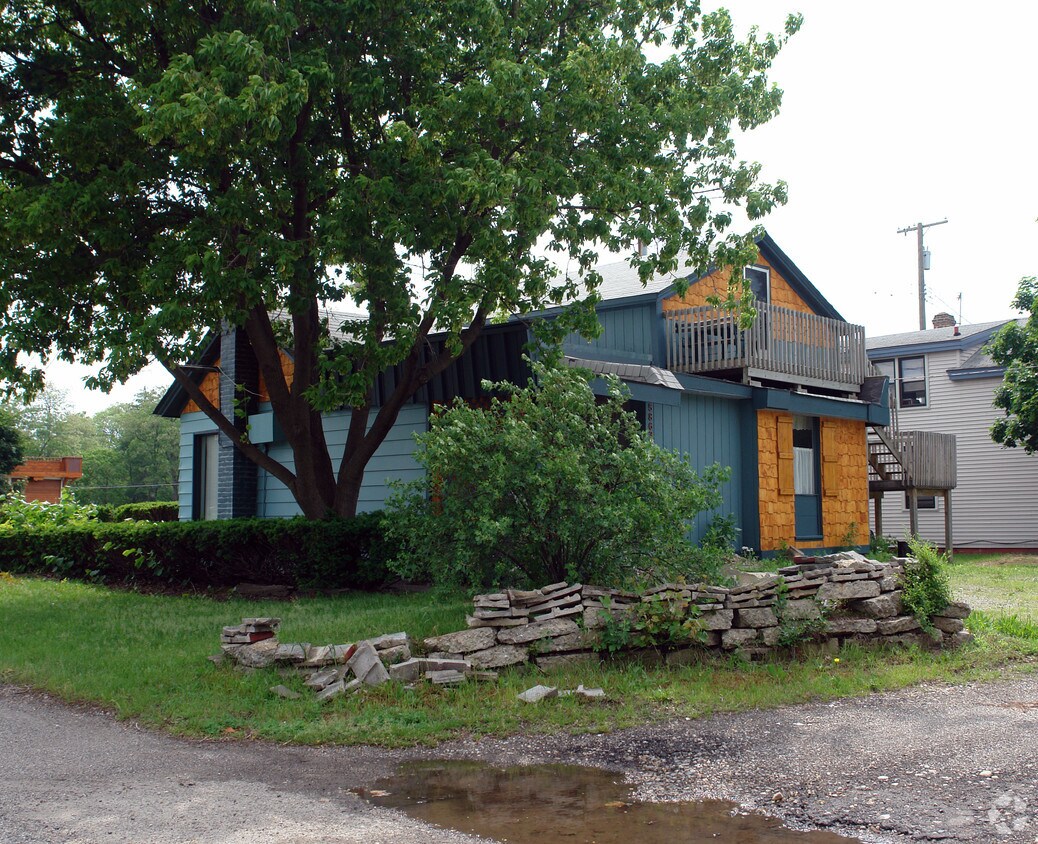 Foto del edificio - 5863 Dixie Hwy