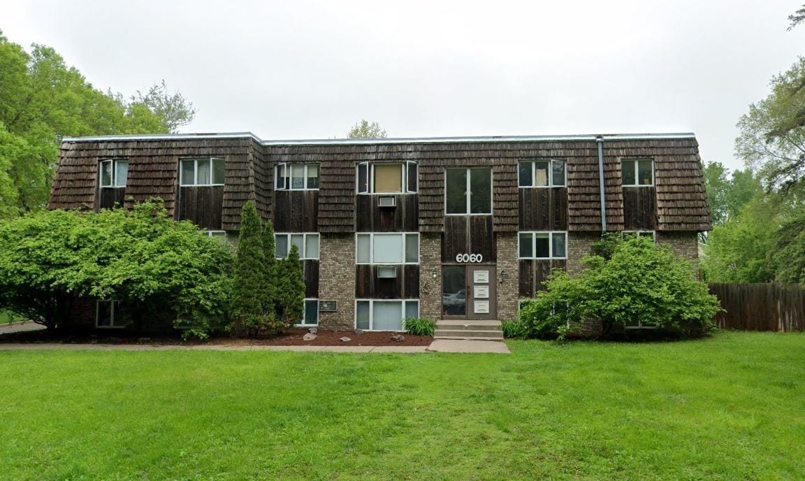 6060 52nd St N, Oakdale, MN 55128 Apartments in Oakdale, MN