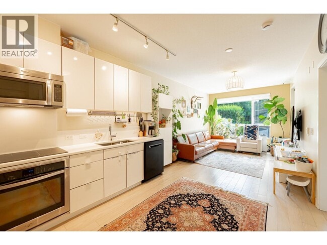 Photo du bâtiment - 1621 Hamilton Ave