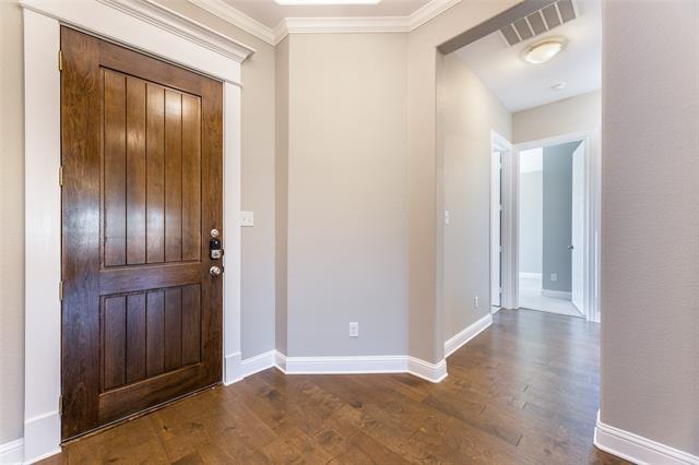 Foto del edificio - 425 Strait Ln