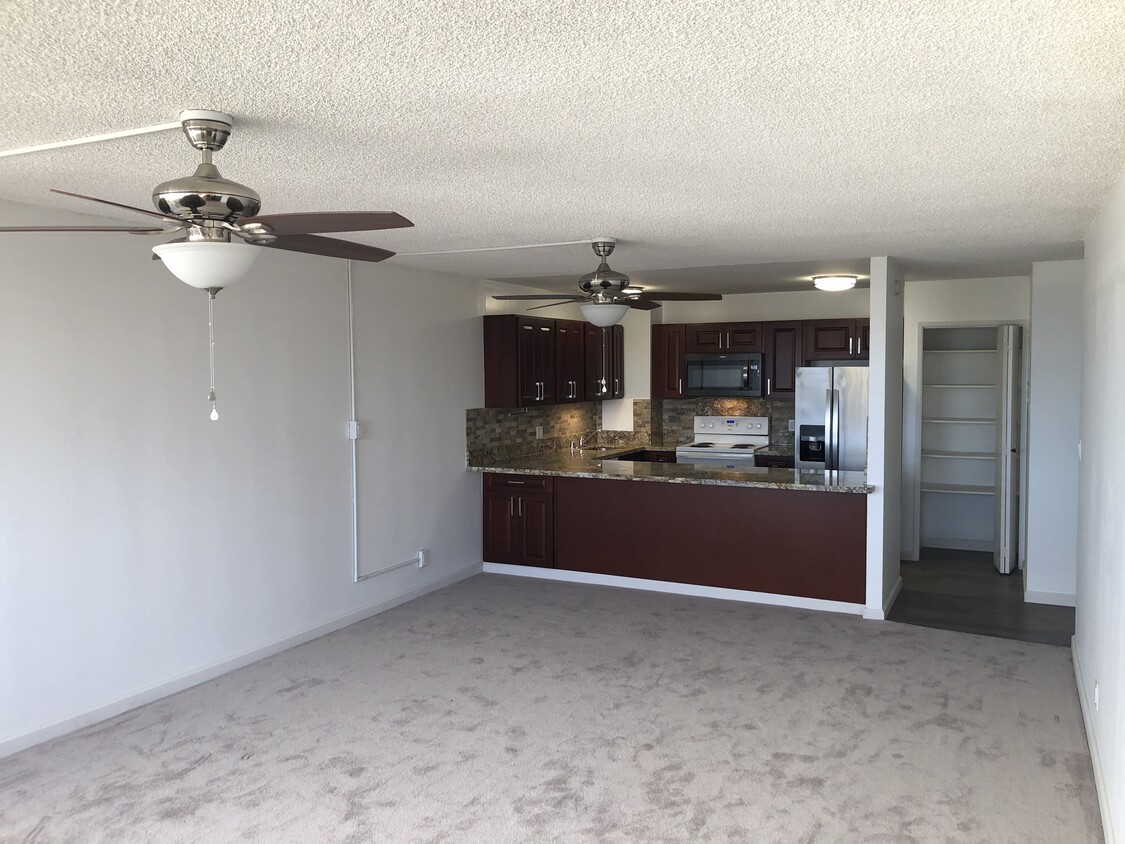 Kitchen from living room - 1255 Nuuanu Ave