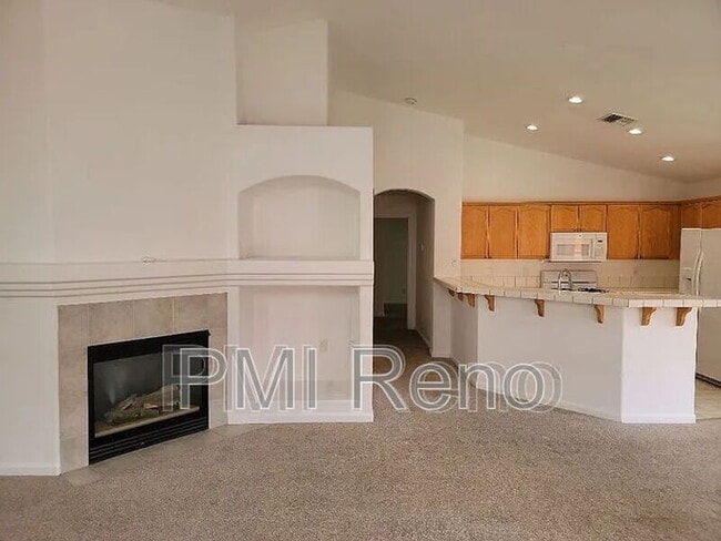 Building Photo - 145 Wintercrest Dr