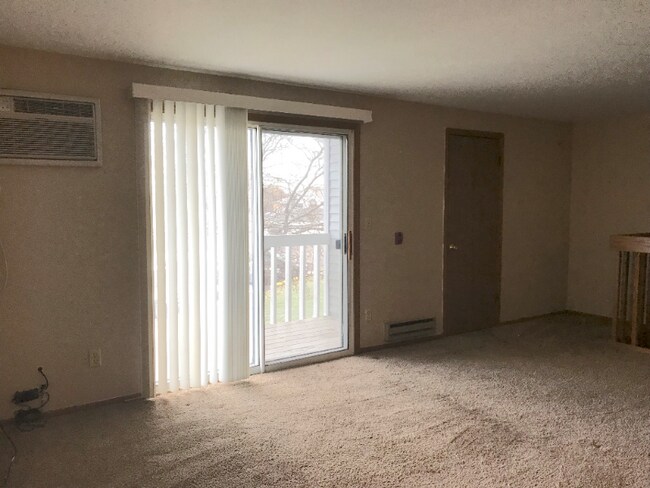 Building Photo - S85W18710 Jean Dr