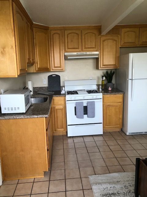 Foto principal - 340 Gifford Ave