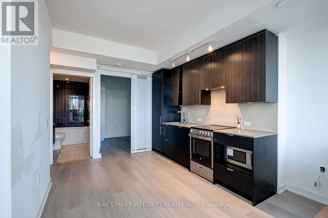 Photo du bâtiment - 3883 Quartz Rd