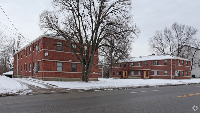 Foto del edificio - Mt Airy Horseshoe Apartments