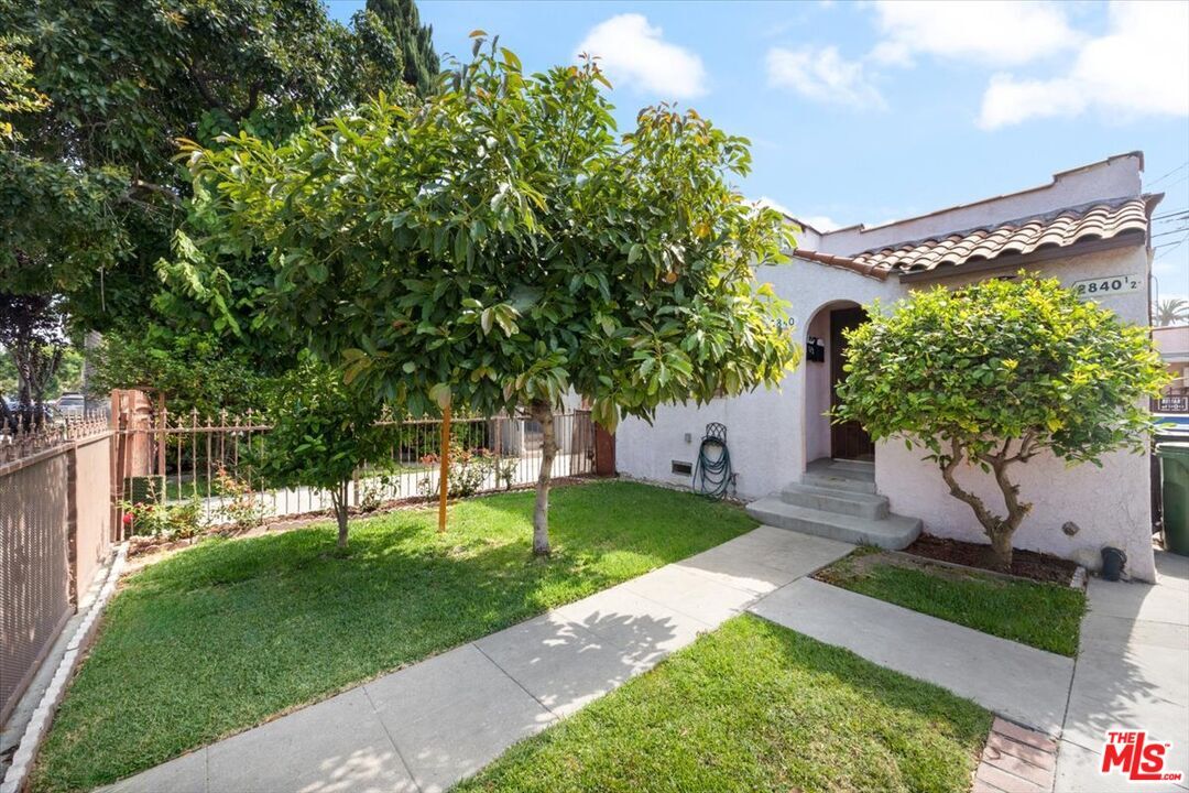 Foto principal - 2840 S Mansfield Ave