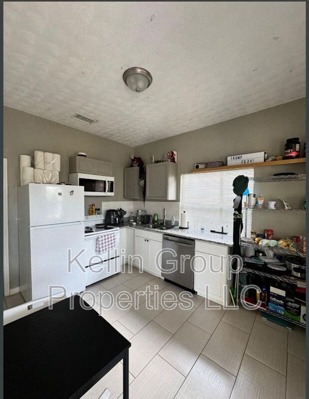 Foto del edificio - 2524 W Cherry St