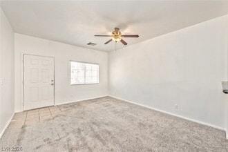 Building Photo - 11187 African Sunset St