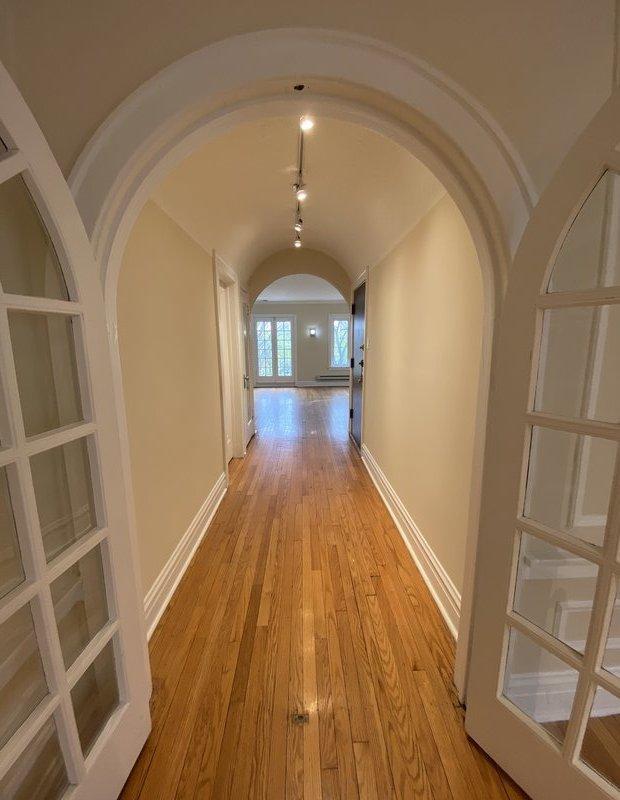 Building Photo - 4 bedroom in Chicago IL 60645