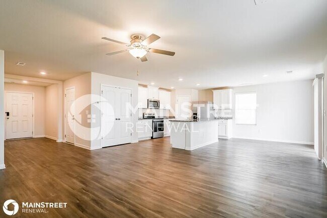 Building Photo - 545 Flannel Way, Zebulon, NC 27597