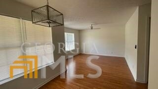 Foto del edificio - 130 Doves Ln