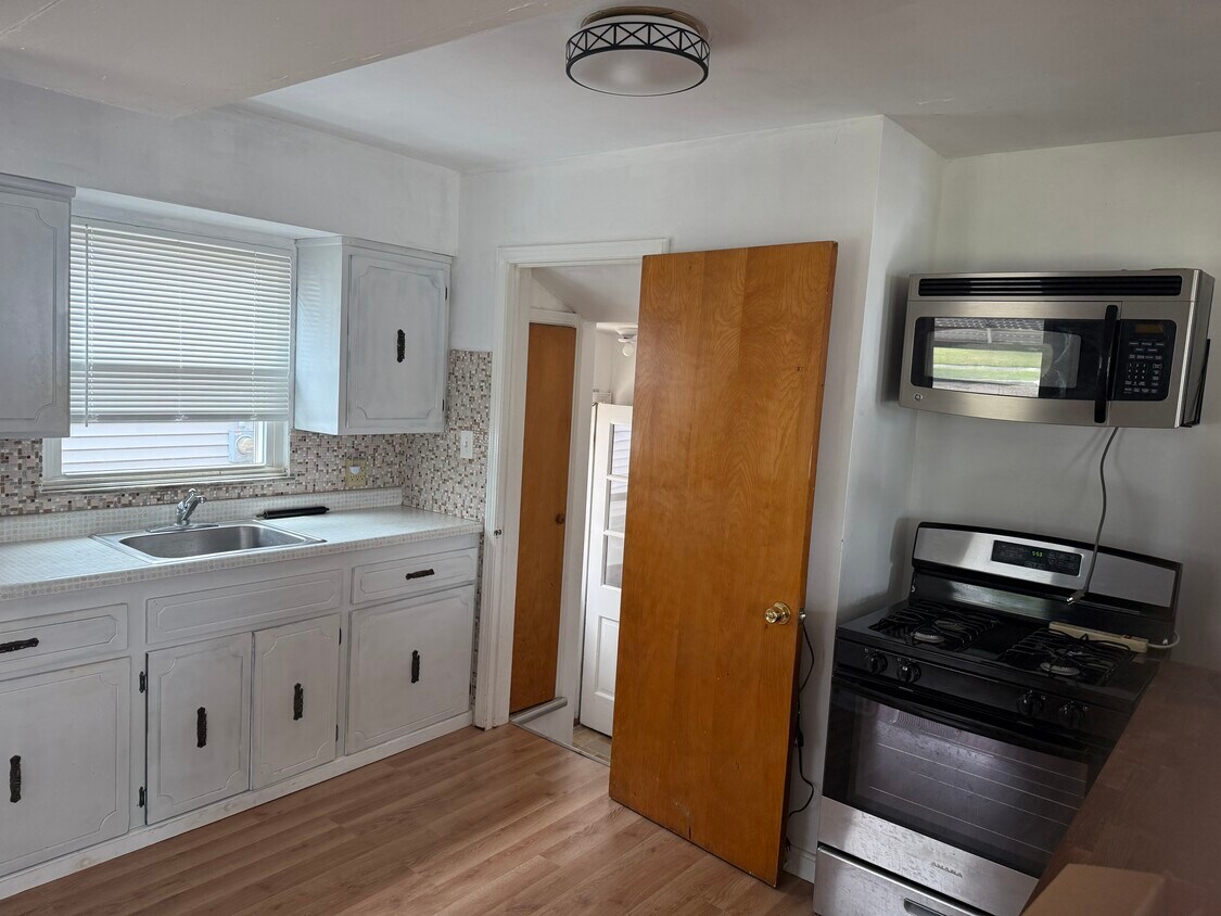 Foto principal - 8414 Renwood Dr