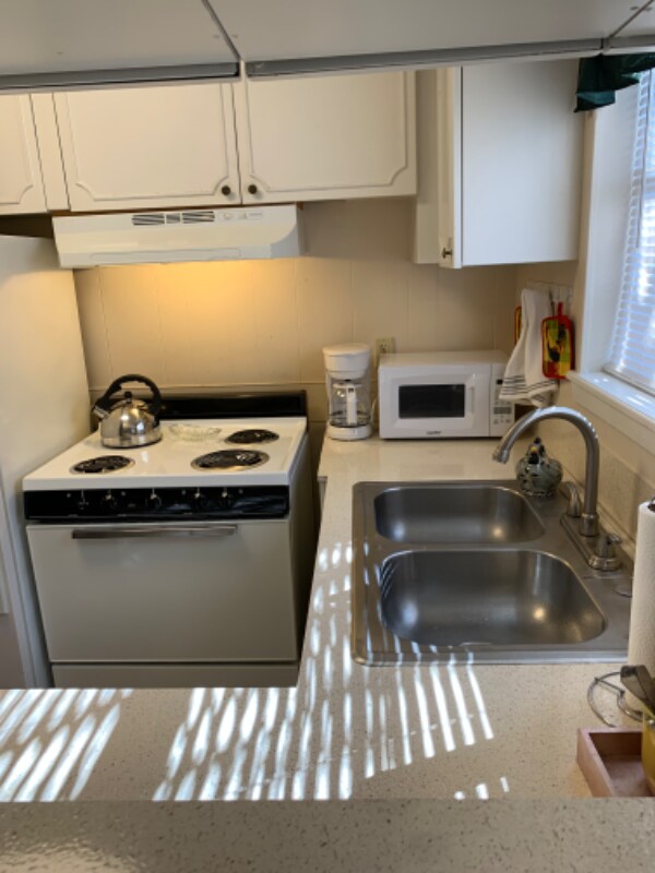 Foto del edificio - 8501 Sage Brush Ln