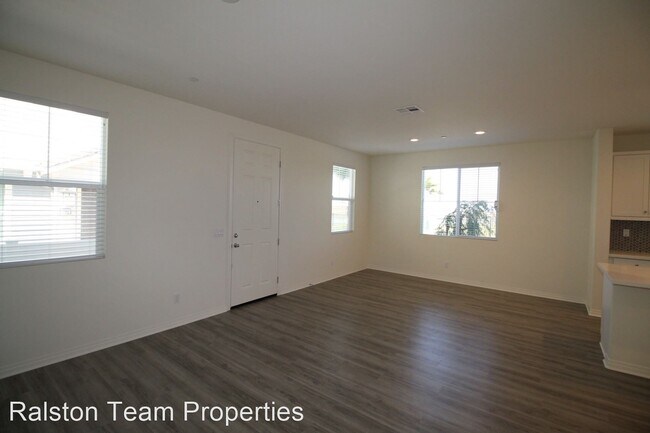 Foto del edificio - 4 br, 2.5 bath House - 500 Turnstone Ln