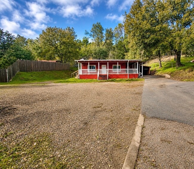 Building Photo - 14905 CA-88