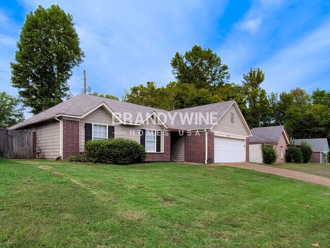 Foto del edificio - 4431 Grand Pyramid Dr