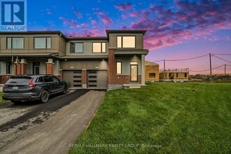 Building Photo - 722 Quilter Row