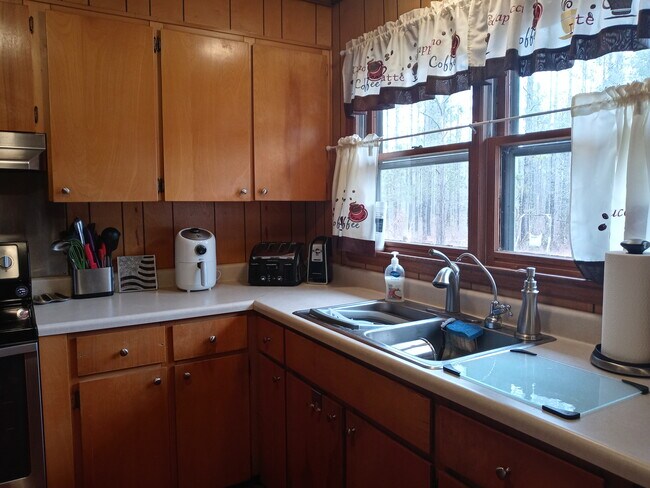Foto del edificio - 118 Prosser Rd NE